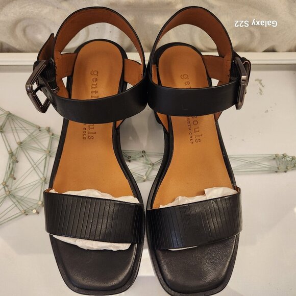 Gentle Souls Black Leather " Maddy" Block Heeled Sandals. NIB. Size 6.5 - Picture 4 of 10